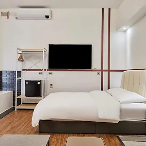 Hotel 648